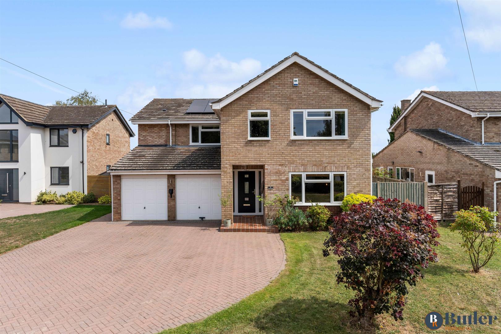 4 bed detached house for sale in Greenway, St. Neots, PE19