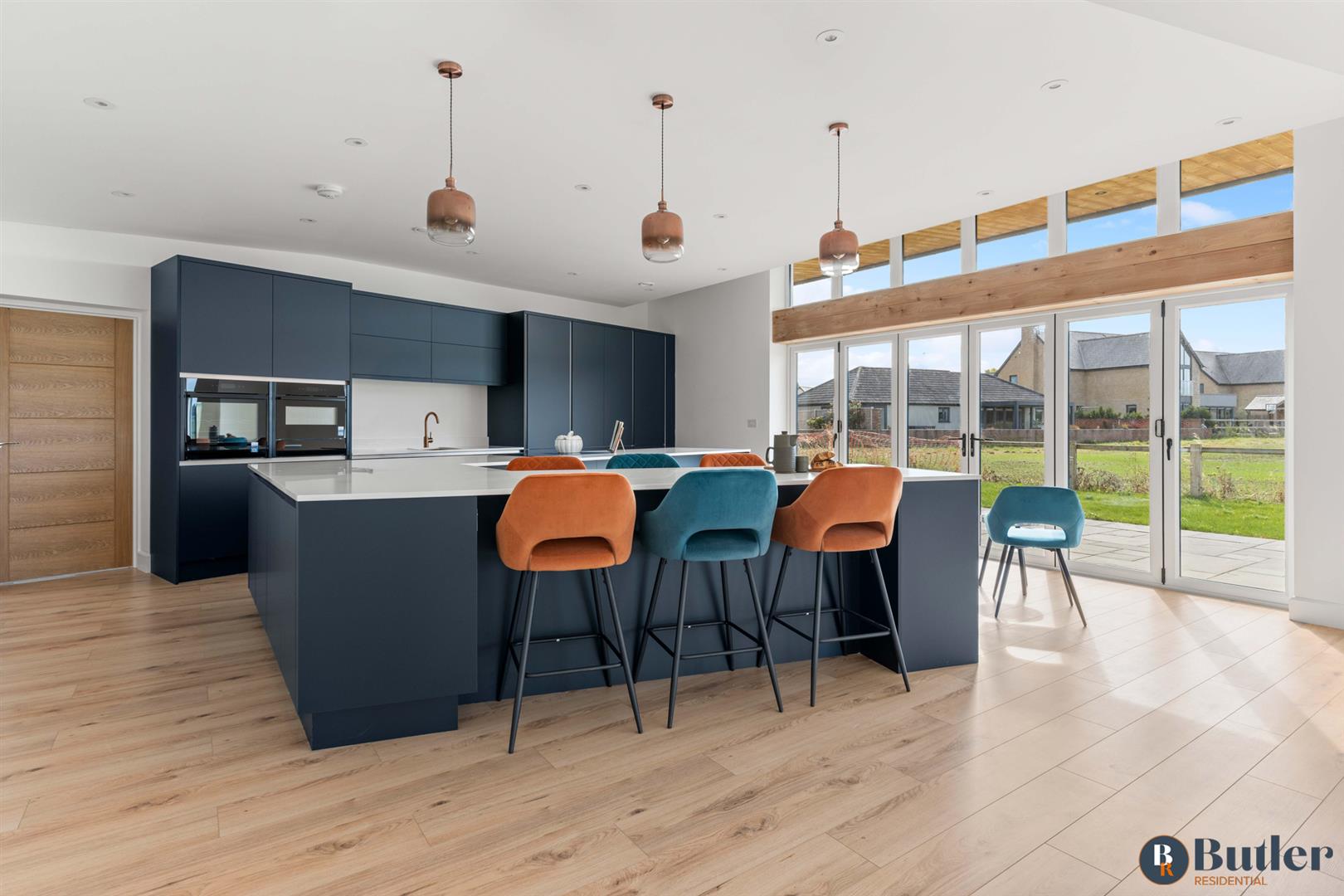 4 bed detached bungalow for sale in Grange View, Blunham 5