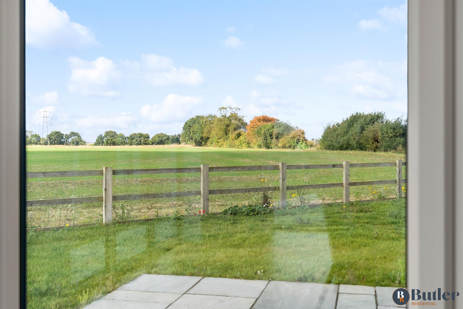 4 bed detached bungalow for sale in Grange View, Blunham 31