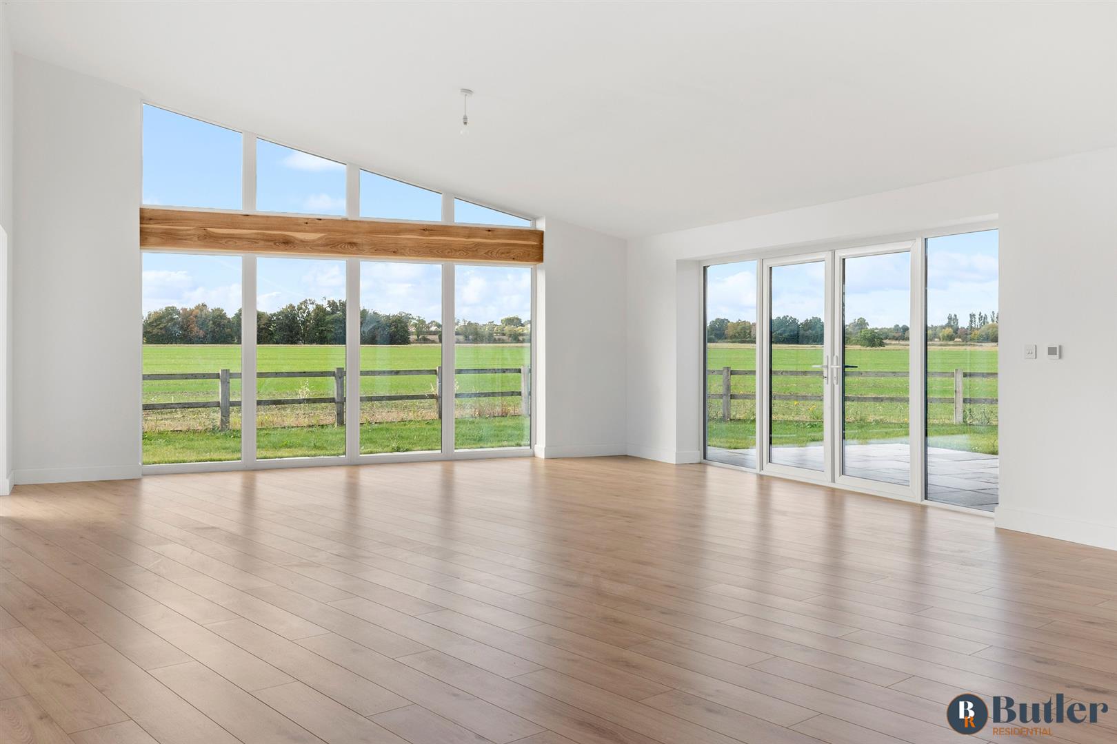 4 bed detached bungalow for sale in Grange View, Blunham 27