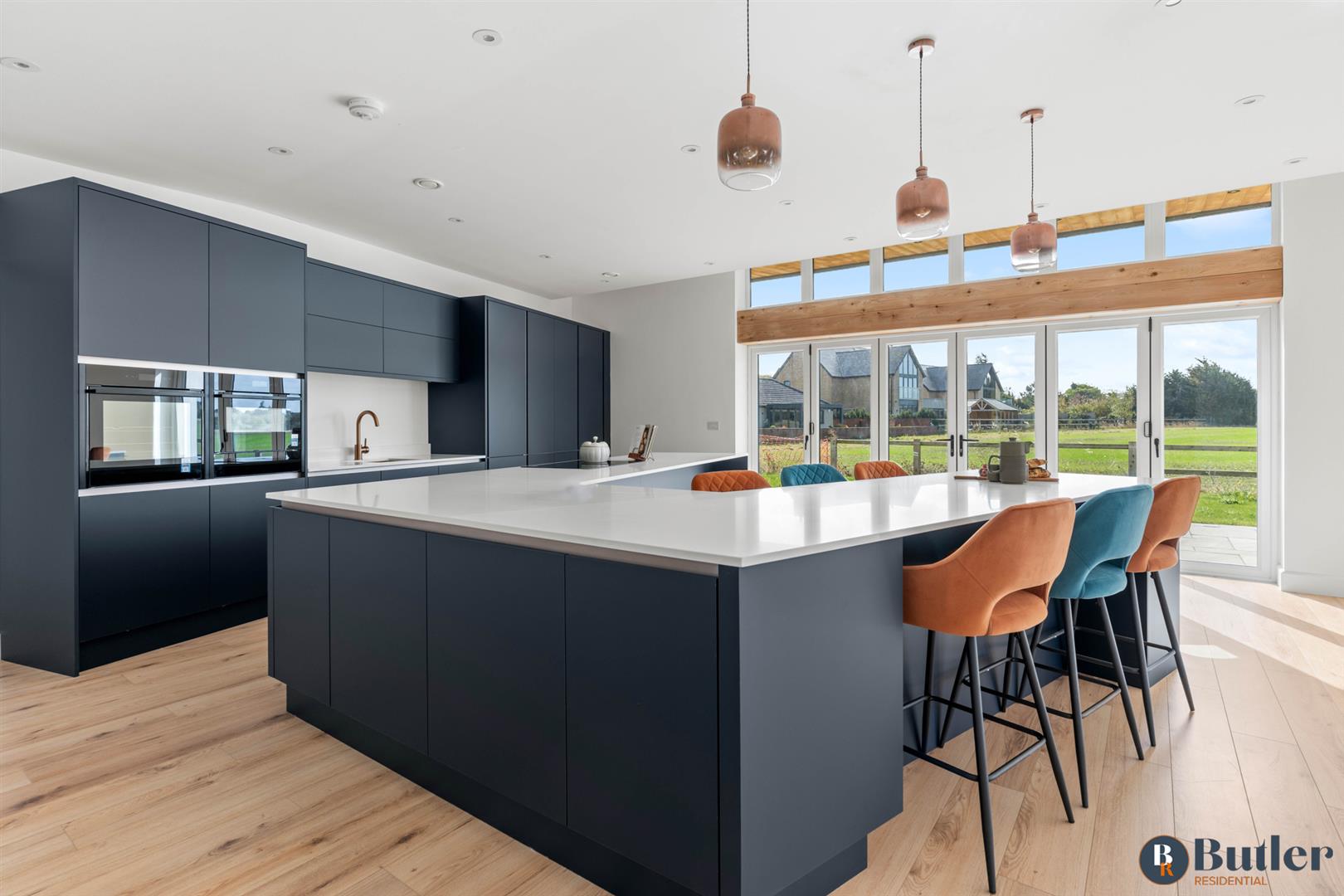 4 bed detached bungalow for sale in Grange View, Blunham 4