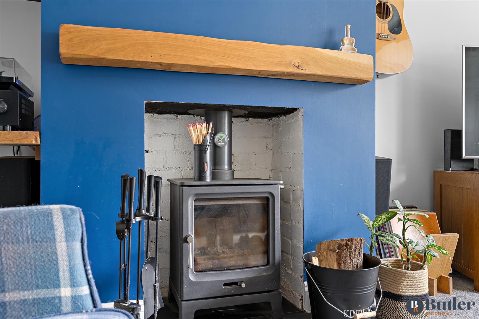 2 bed end of terrace house for sale in Groveside, Henlow  - Property Image 4