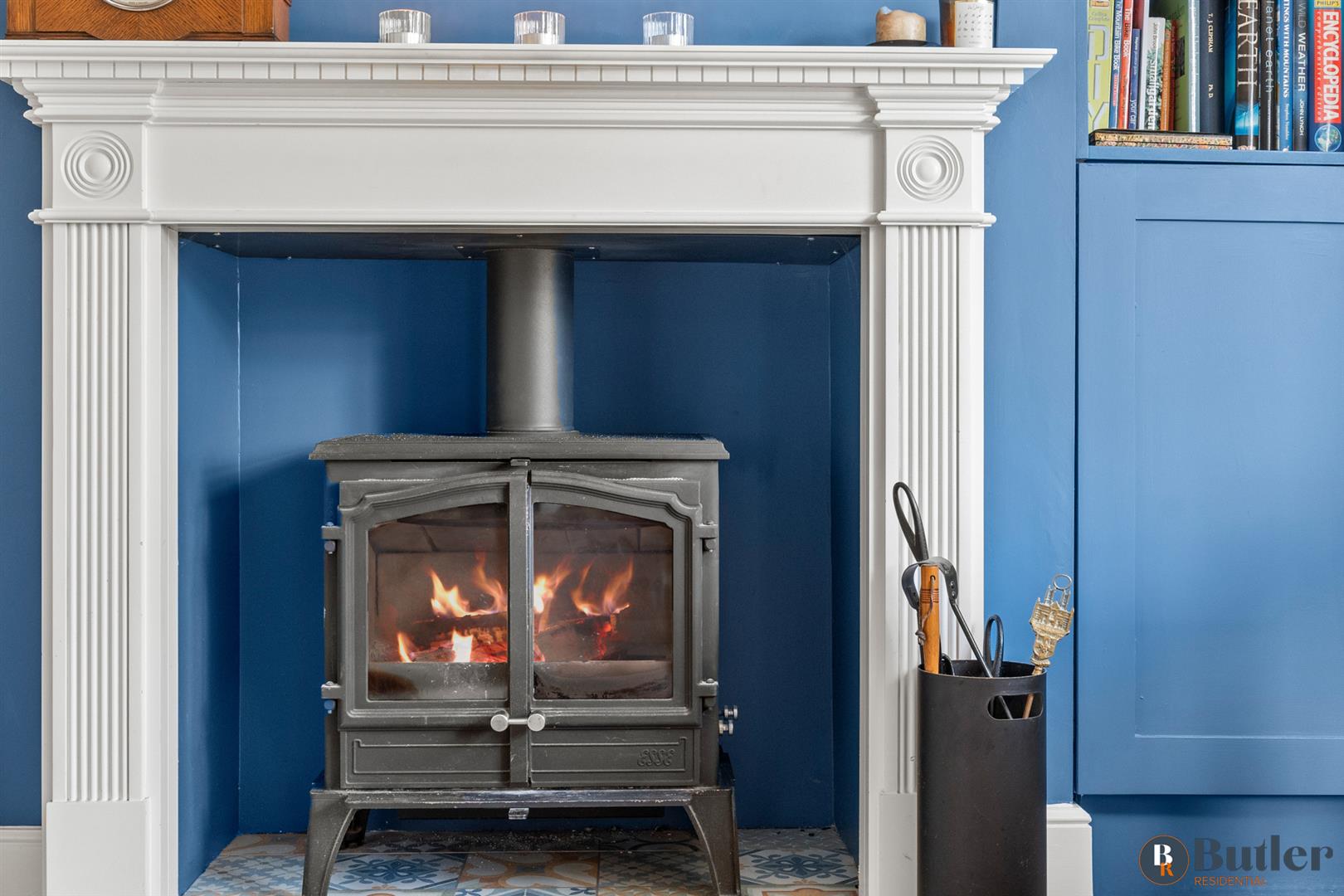 5 bed detached house for sale in Church Street, St. Neots  - Property Image 12