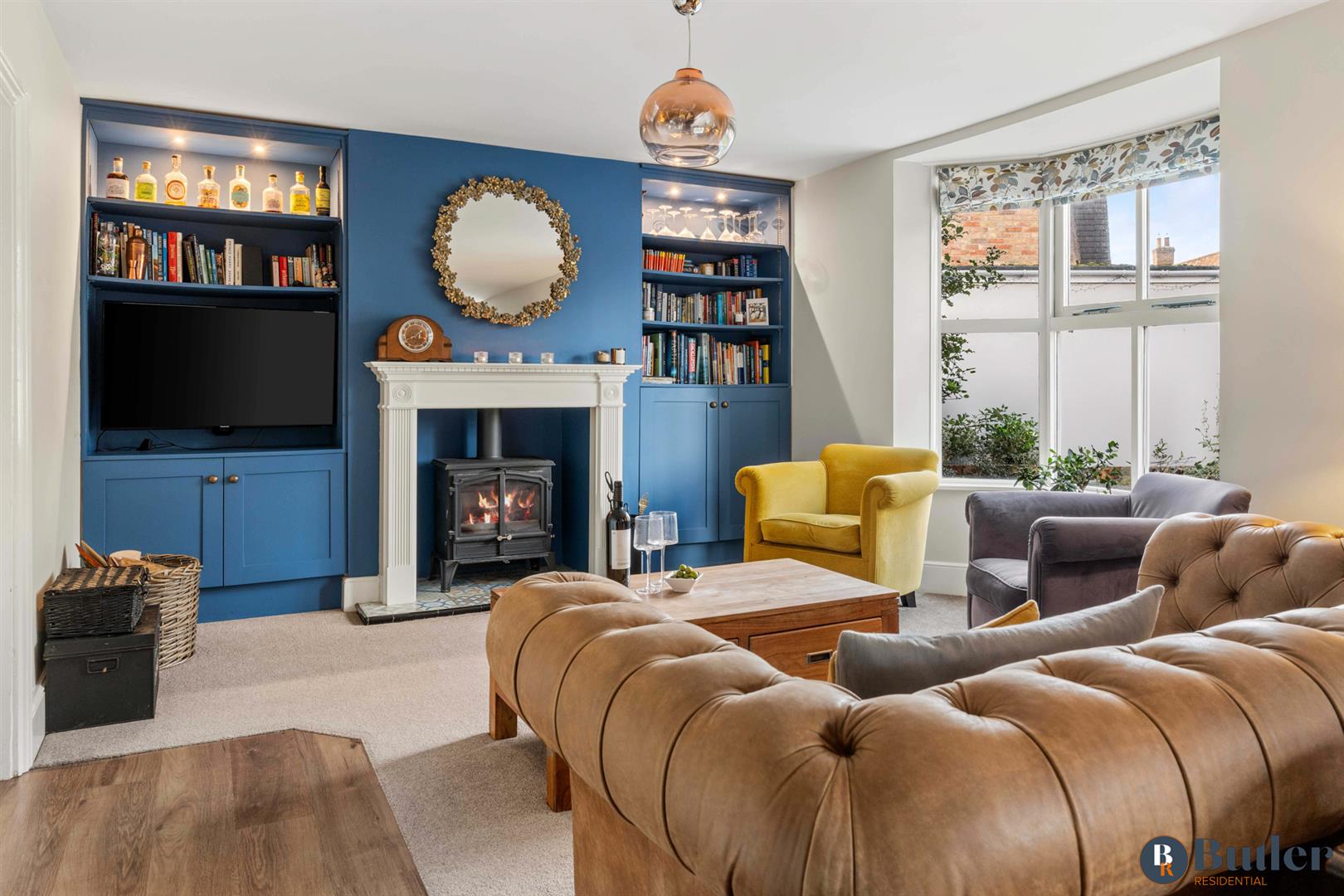 5 bed detached house for sale in Church Street, St. Neots  - Property Image 2