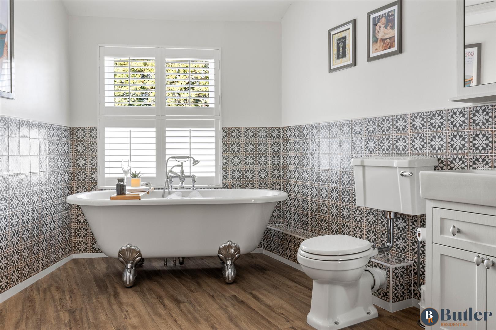 5 bed detached house for sale in Church Street, St. Neots 54