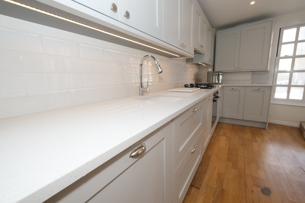 2 bed flat to rent in Piano Studios  - Property Image 3