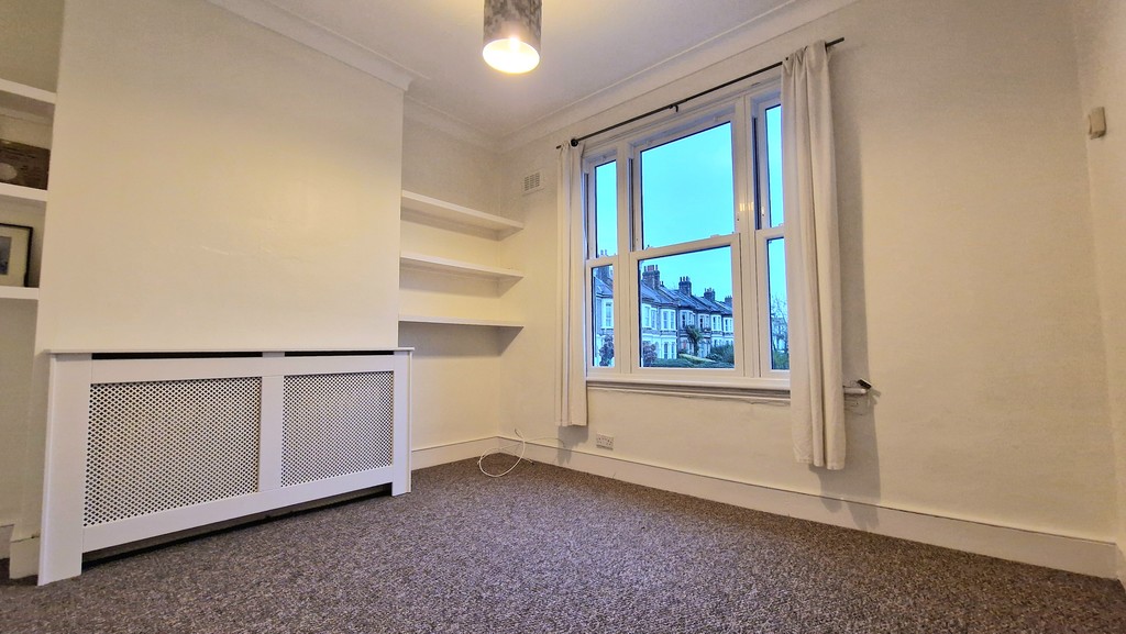 1 bed flat to rent in Slaithwaite Road, Lewisham 1