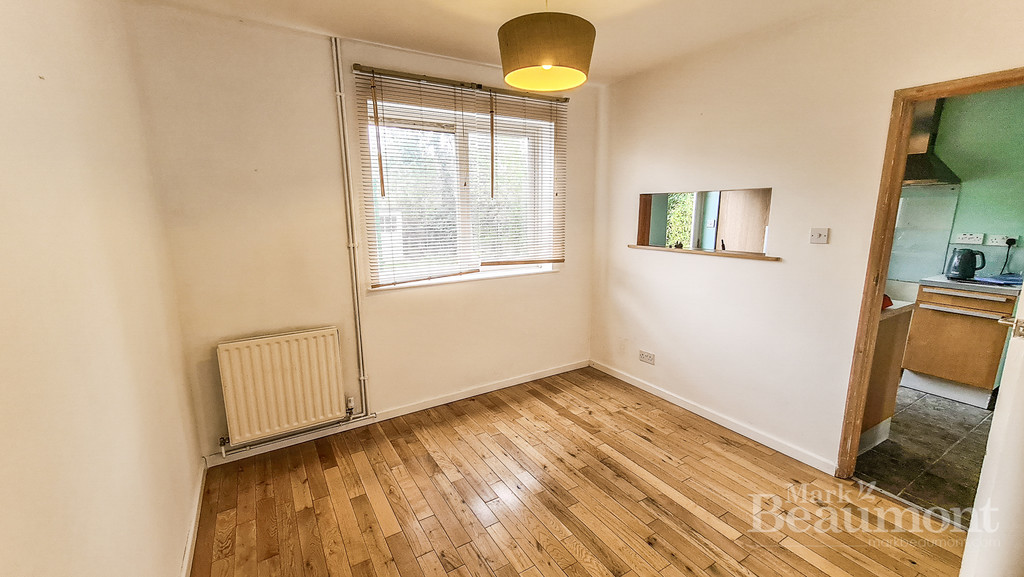 4 bed end of terrace house for sale in Ermine Road, Lewisham 2