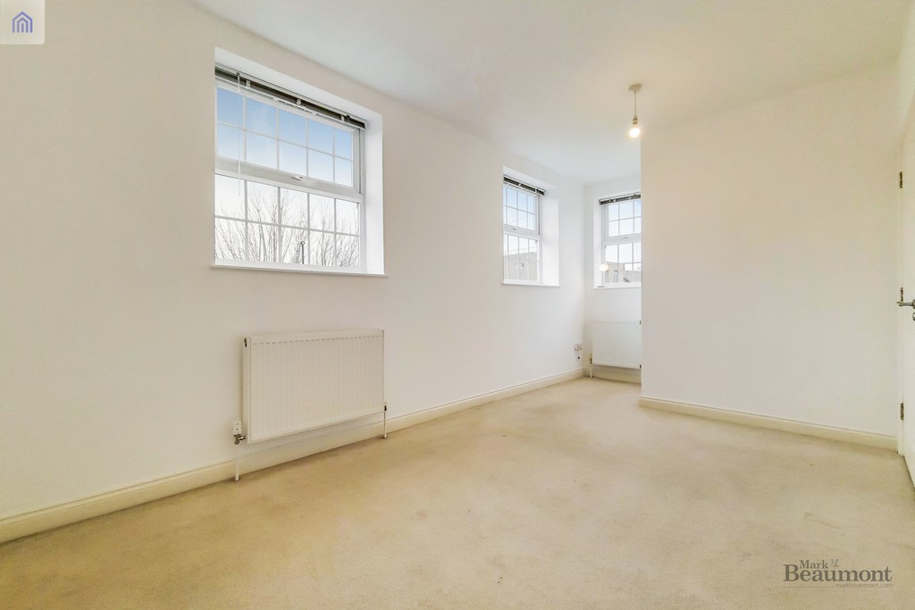 2 bed end of terrace house for sale in Campshill Road, Lewisham 5