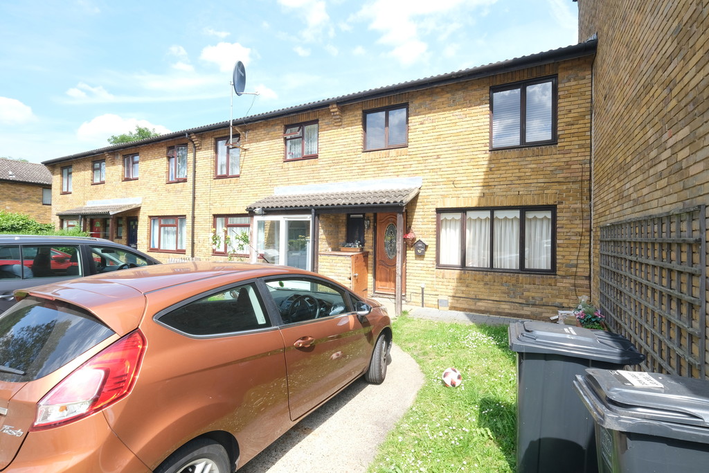 3 bed terraced house for sale in Melrose Close, London 1