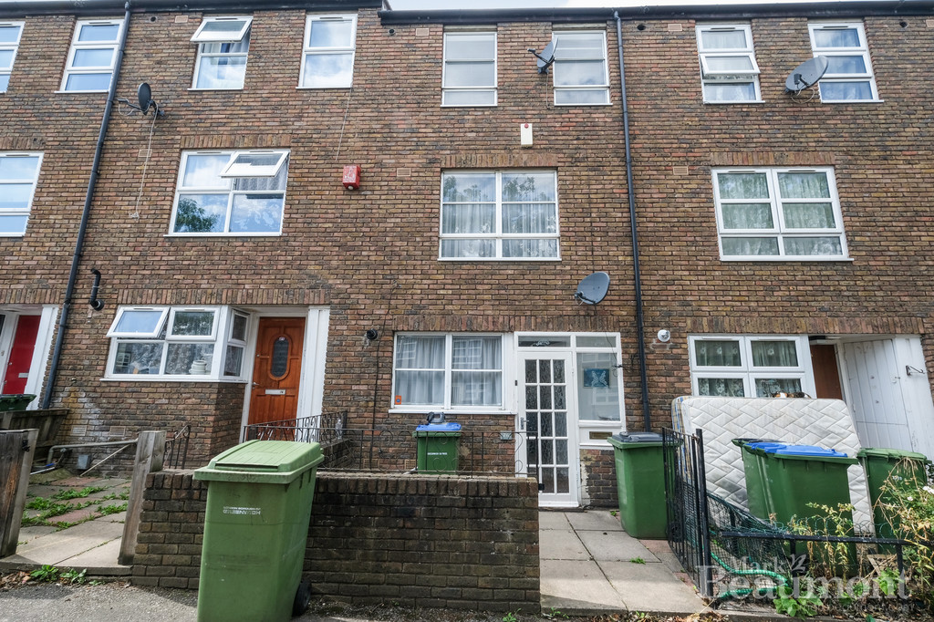 3 bed terraced house for sale in Jessup Close, London  - Property Image 1