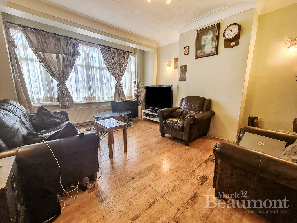 3 bed semi-detached house for sale in College Park Close, Lewisham 2