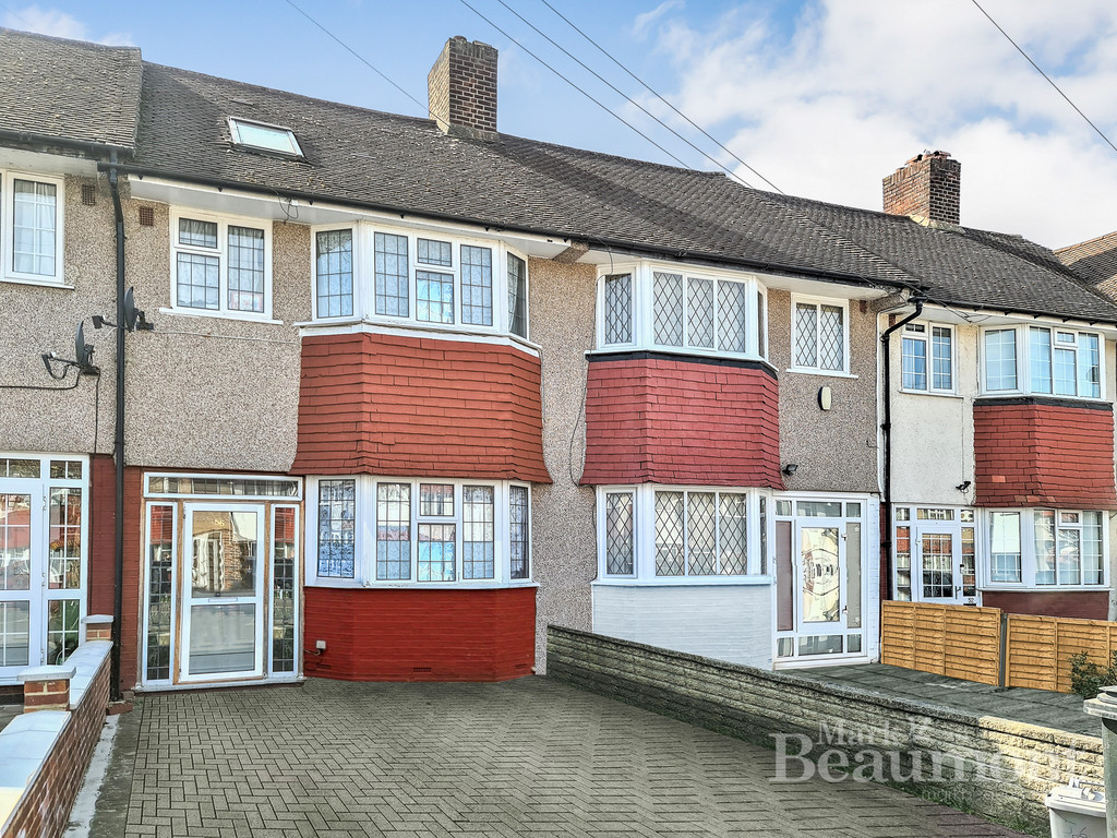 4 bed terraced house for sale in Longhill Road, London  - Property Image 1