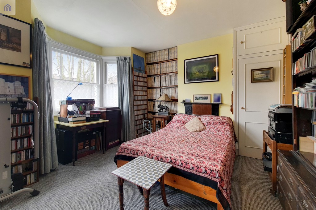 3 bed terraced house for sale in Ermine Road, London 7