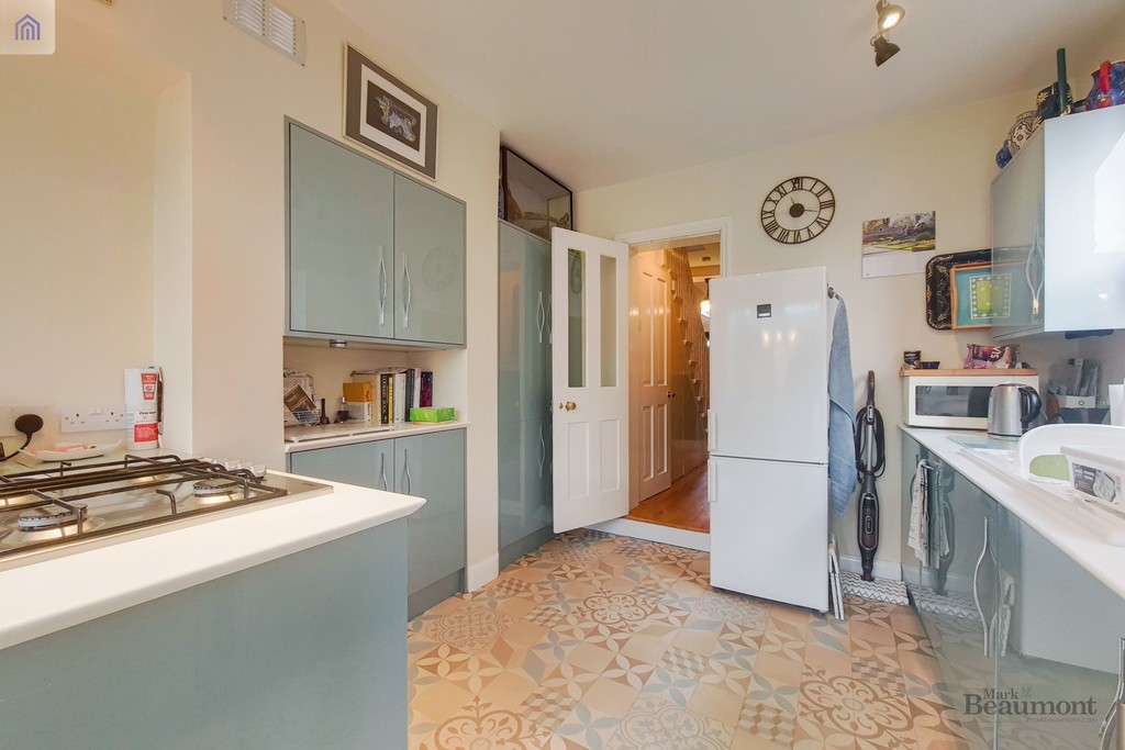 3 bed terraced house for sale in Ermine Road, London 5