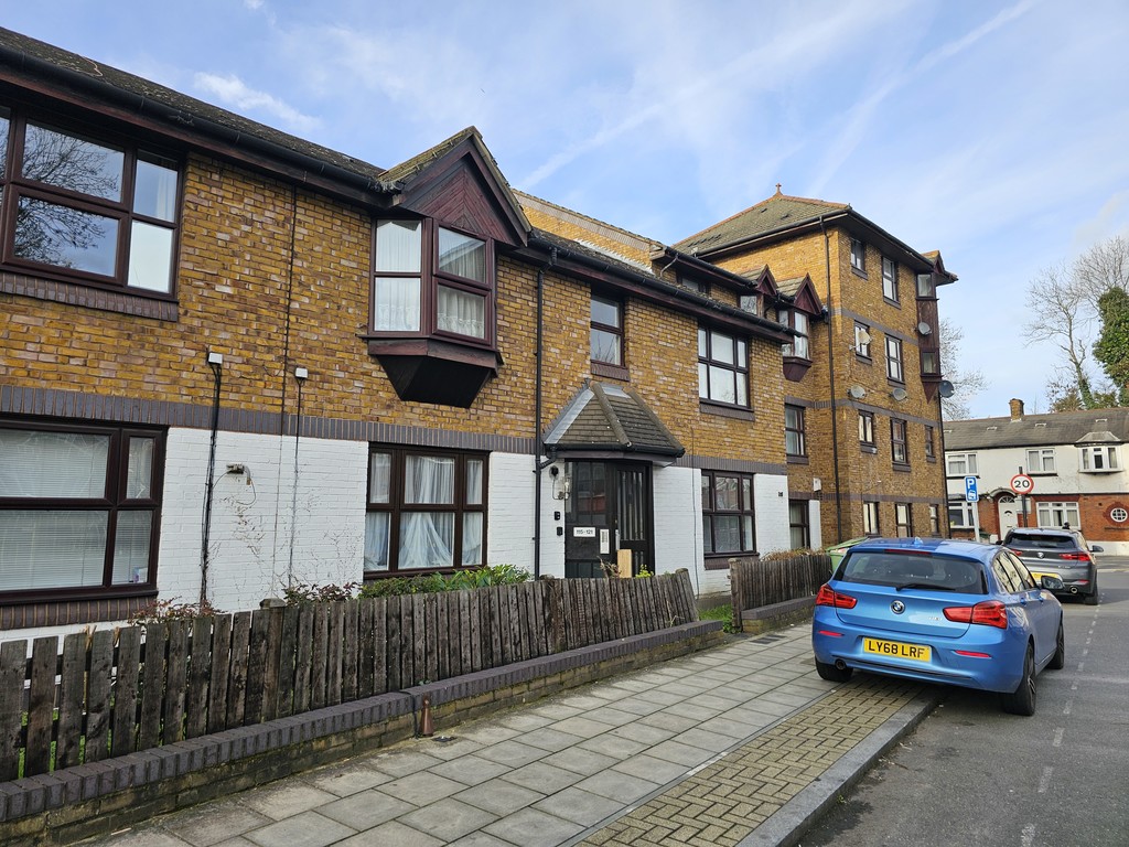 1 bed apartment for sale in Longbridge Way, London 0