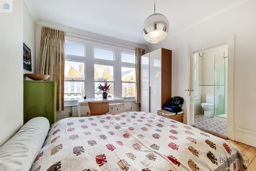 5 bed terraced house for sale in Halesworth Road, London  - Property Image 10