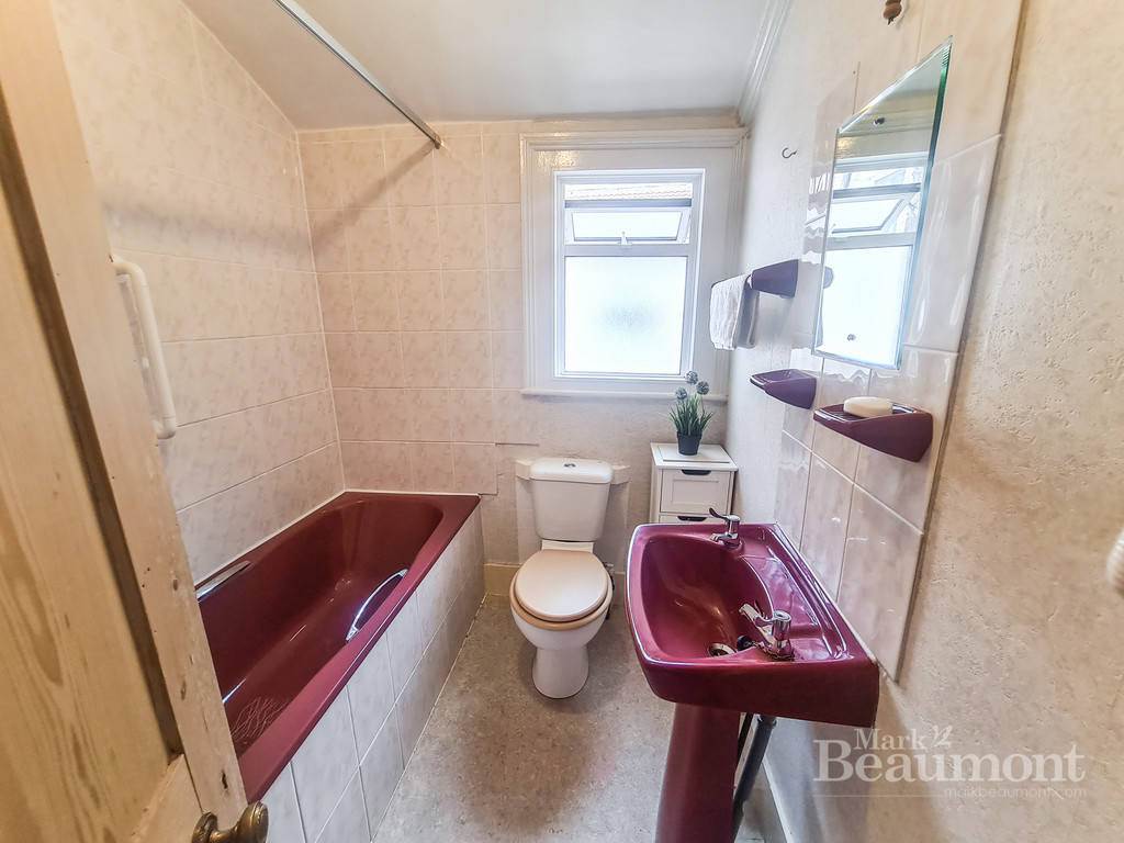 3 bed terraced house for sale in Marsala Road, Lewisham  - Property Image 9