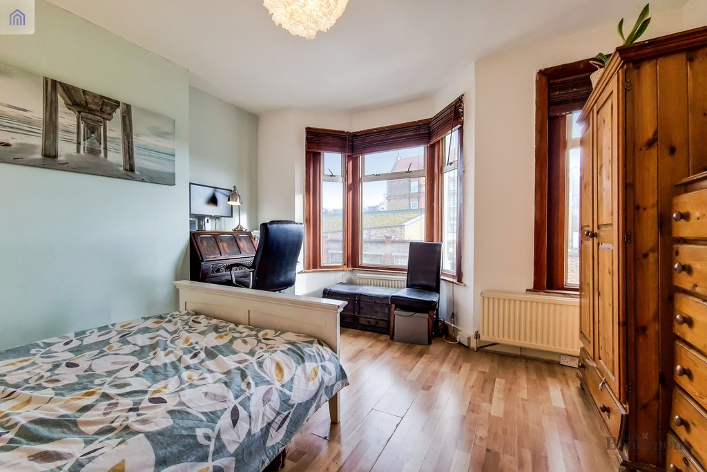 3 bed terraced house for sale in Bradgate Road, London 10