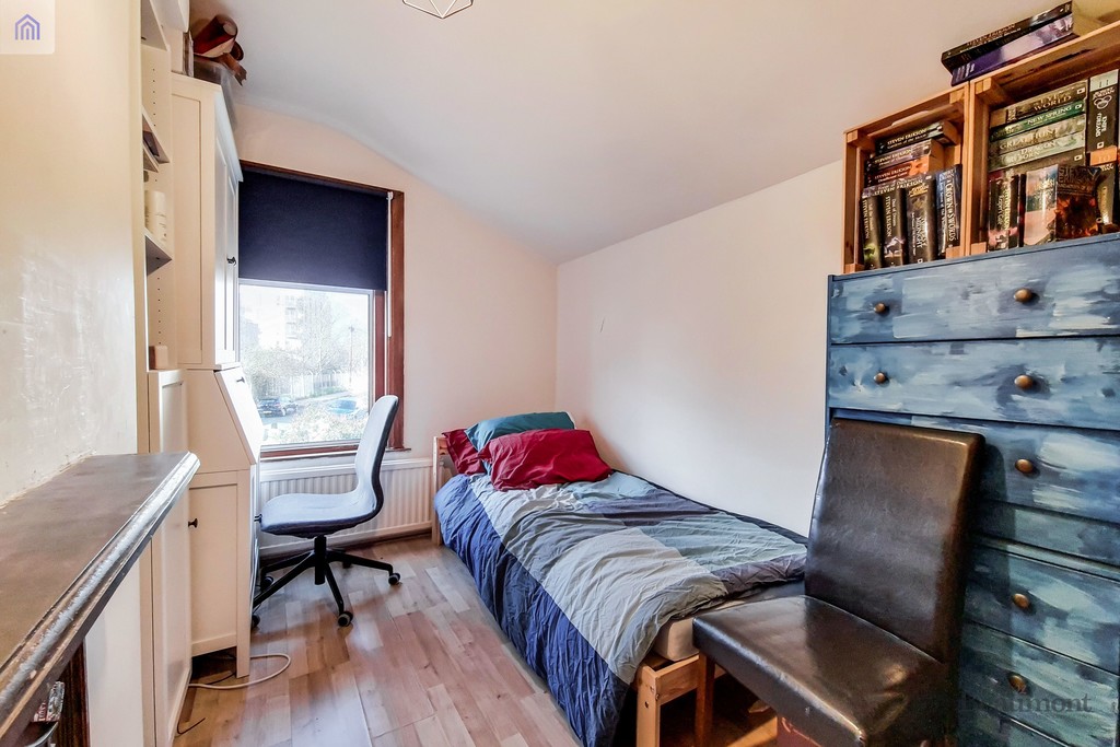 3 bed terraced house for sale in Bradgate Road, London 13