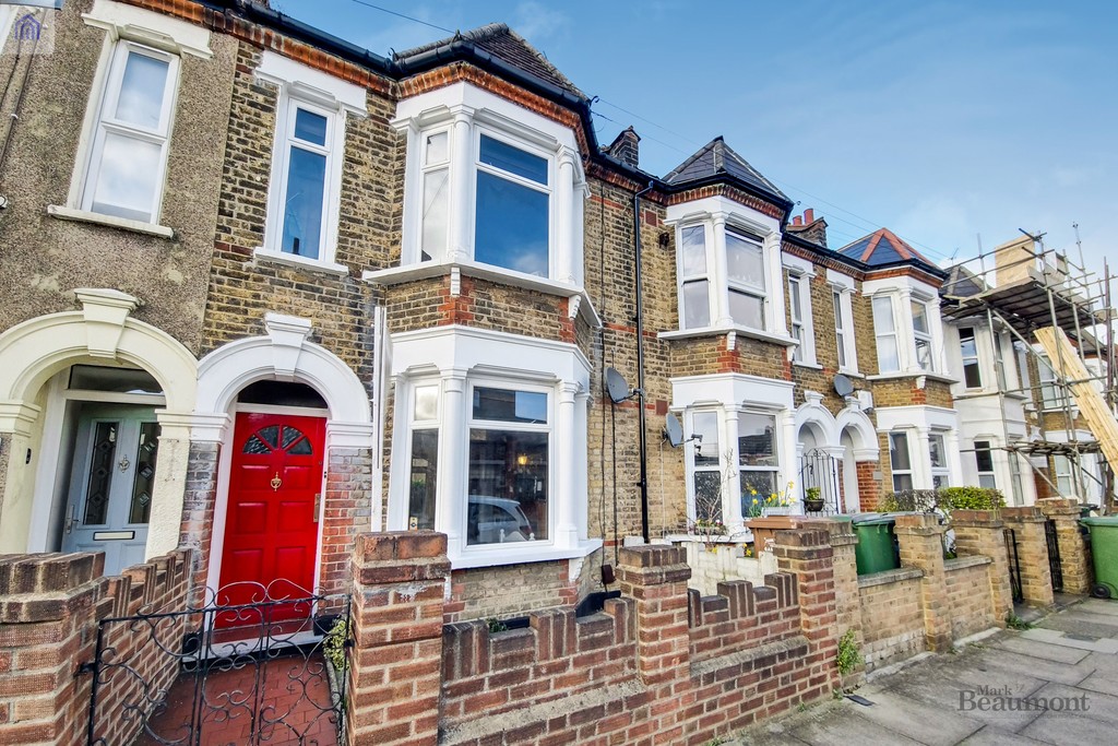 3 bed terraced house for sale in Bradgate Road, London - Property Image 1