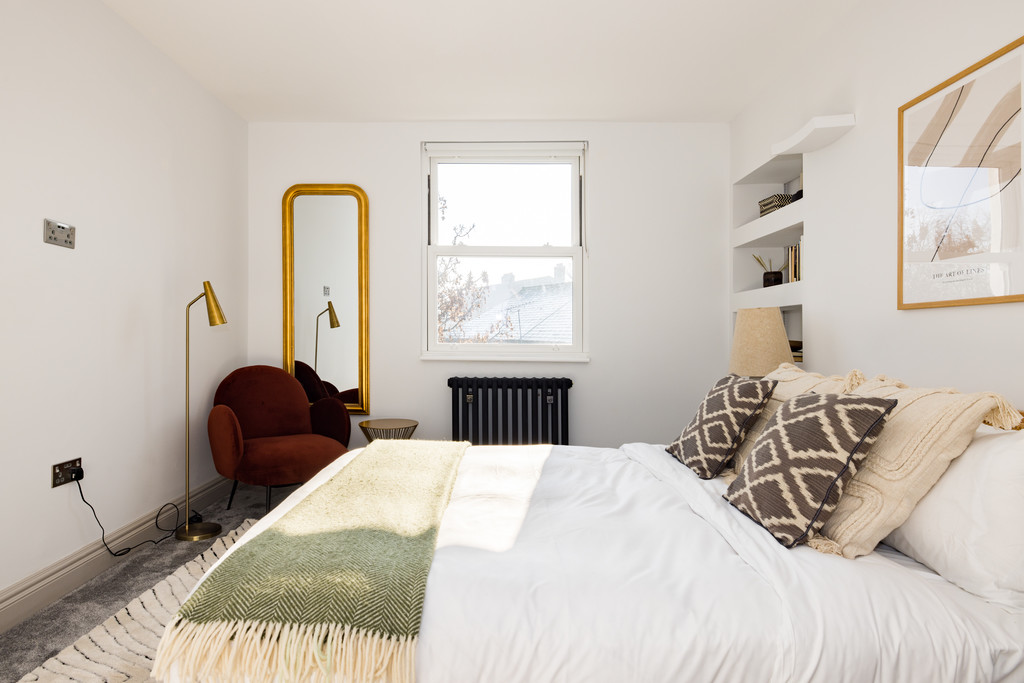4 bed terraced house for sale in Greenwich High Road, London  - Property Image 15