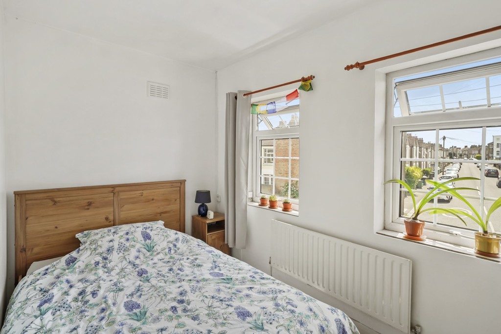 2 bed semi-detached house for sale in Rutland Walk, London  - Property Image 13