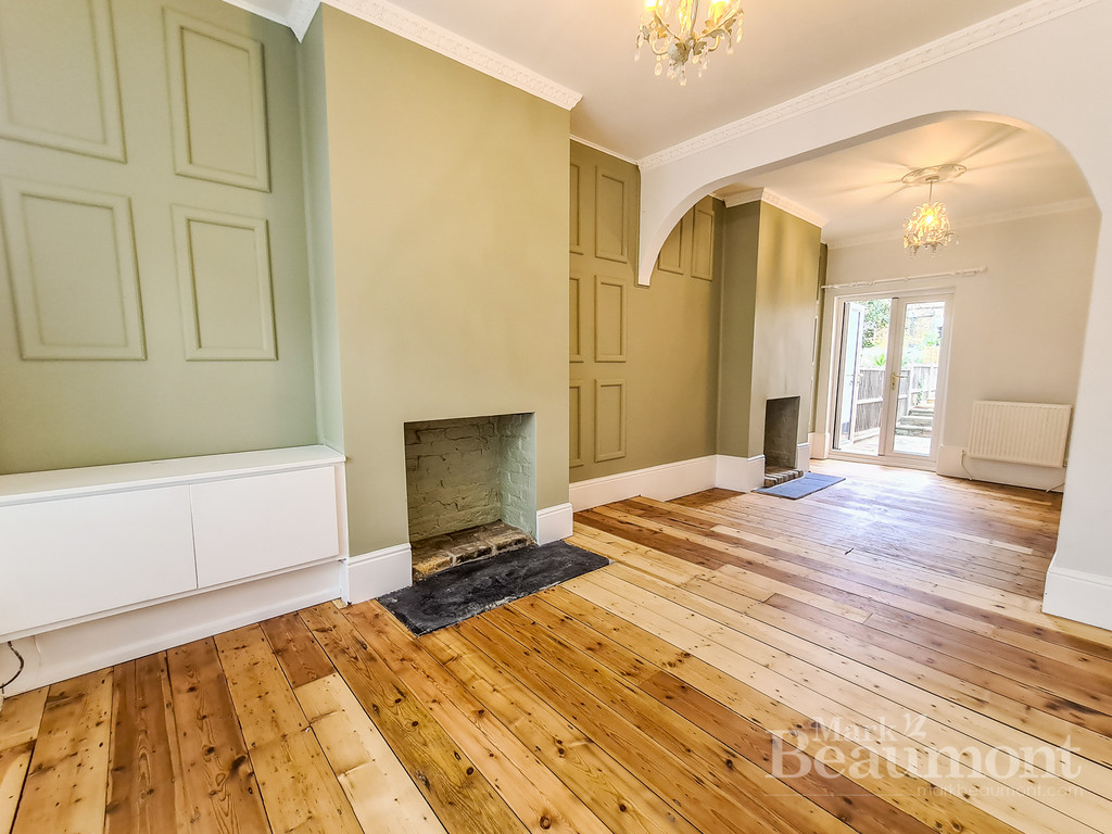 3 bed terraced house for sale in Harvard Road, Hither Green 3