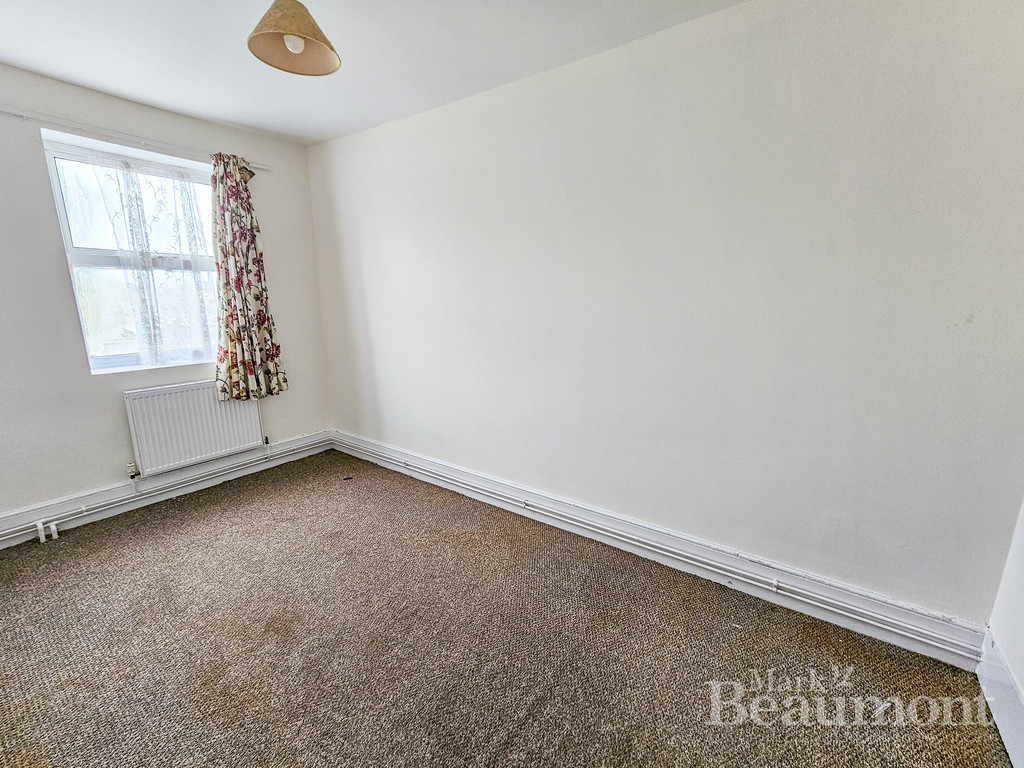 2 bed flat to rent in Lewisham High Street, London 1