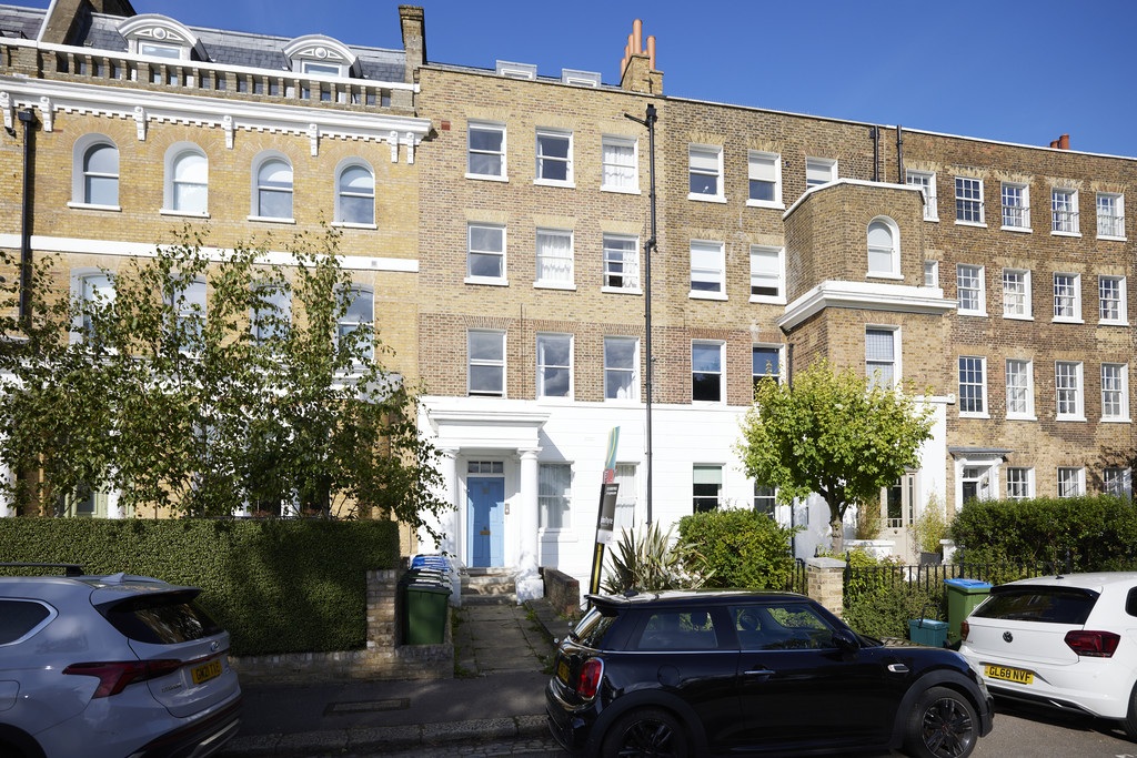 1 bed flat for sale in West Grove, London 40