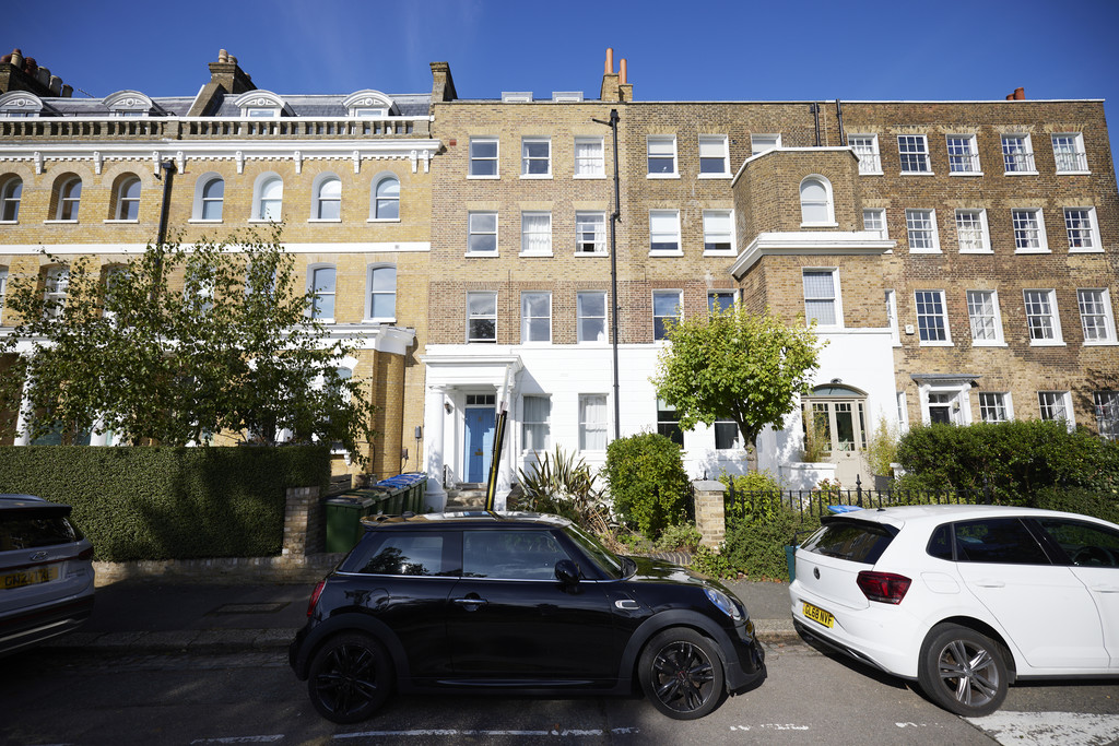 1 bed flat for sale in West Grove, London 42