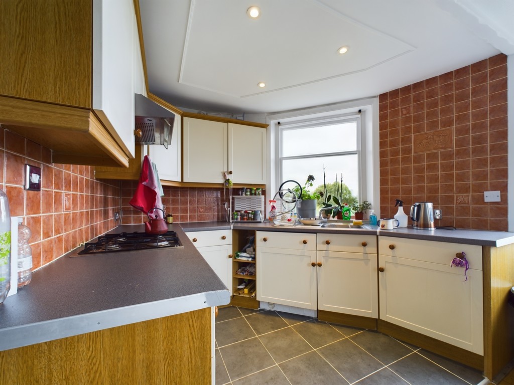 1 bed flat for sale in West Grove, London 7