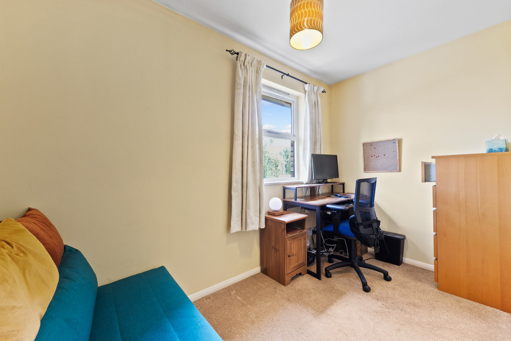 2 bed terraced house for sale in Longbridge Way, London  - Property Image 14