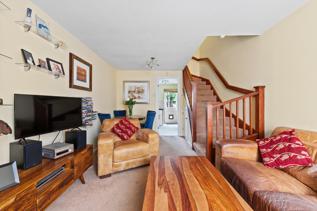 2 bed terraced house for sale in Longbridge Way, London  - Property Image 3