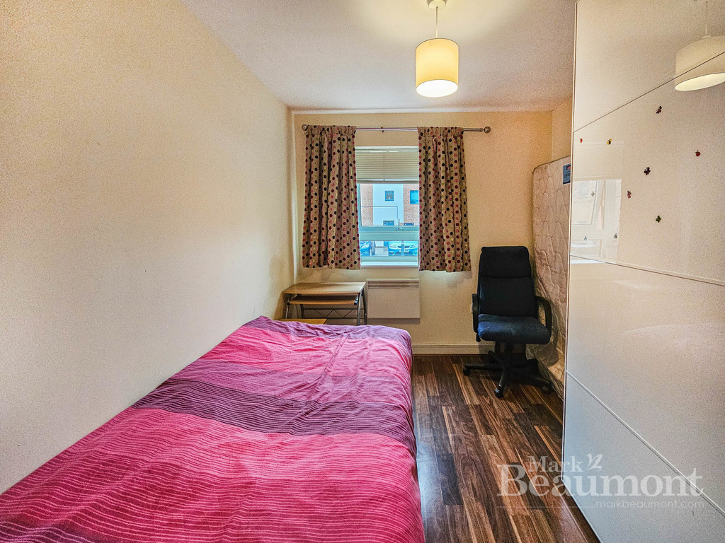 3 bed apartment to rent in Highfield Close, London  - Property Image 3