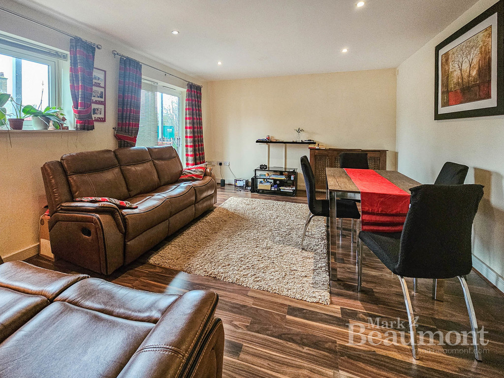 3 bed apartment to rent in Highfield Close, London  - Property Image 10