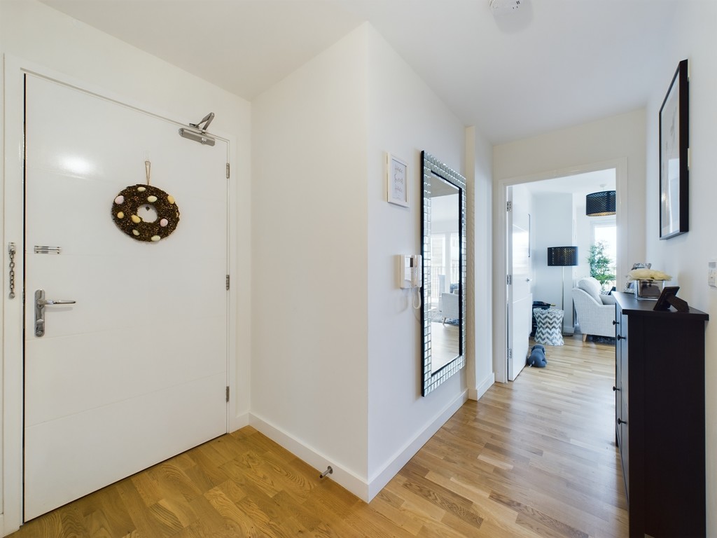 2 bed apartment for sale in Greenwich High Road, London 22