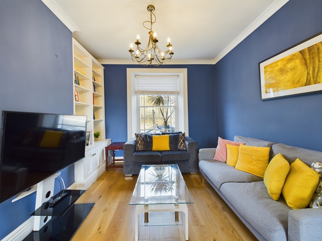 3 bed terraced house for sale in Vanbrugh Hill, London 3