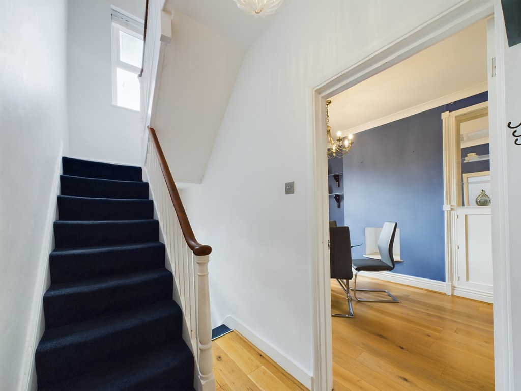 3 bed terraced house for sale in Vanbrugh Hill, London 5