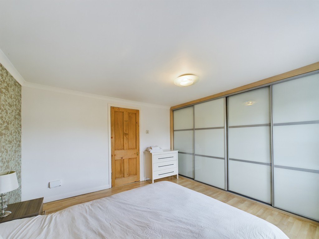 3 bed terraced house for sale in Vanbrugh Hill, London 12