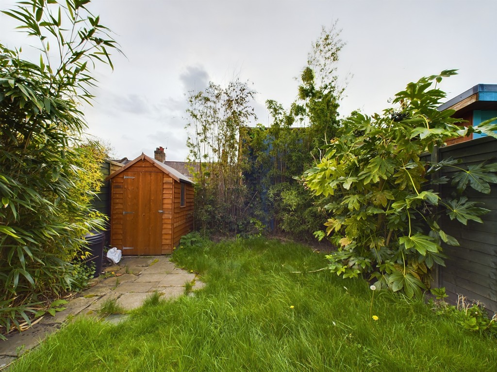 3 bed terraced house for sale in Vanbrugh Hill, London  - Property Image 34