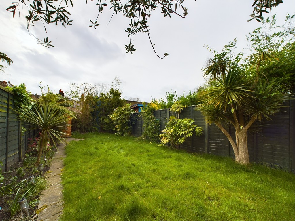 3 bed terraced house for sale in Vanbrugh Hill, London  - Property Image 36