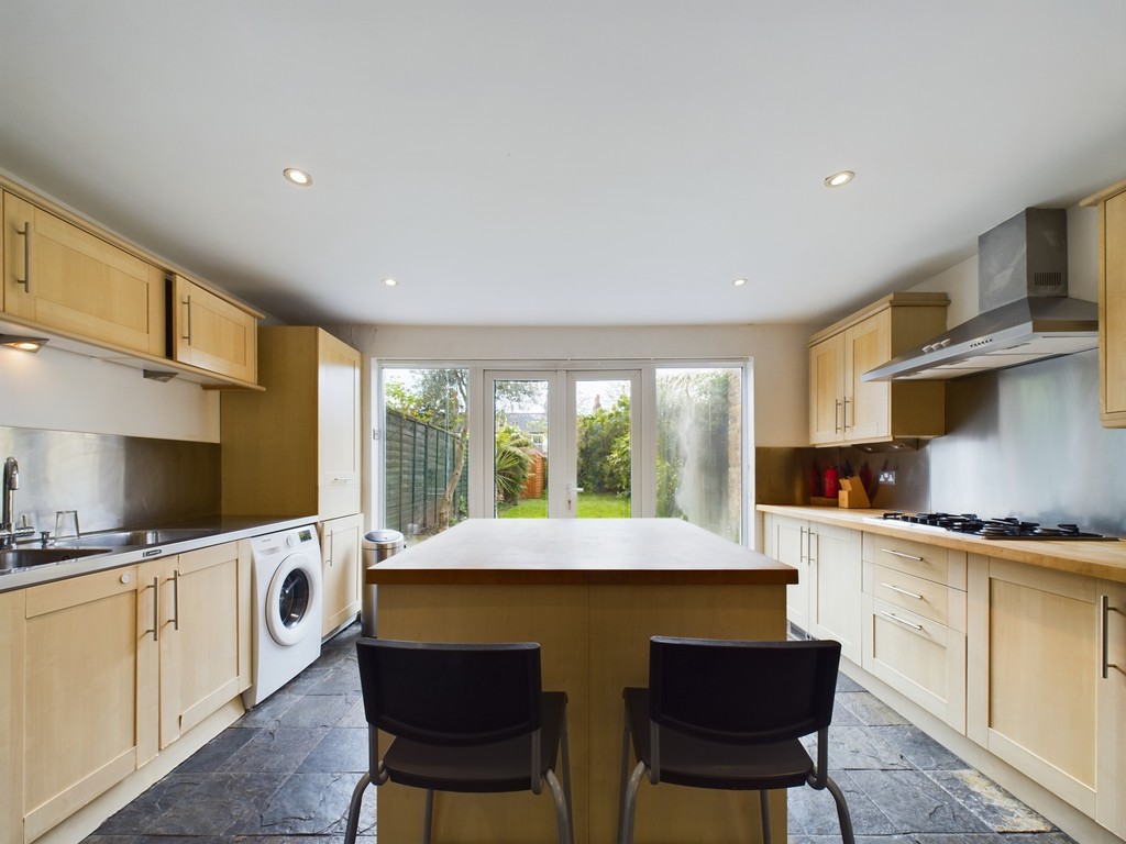 3 bed terraced house for sale in Vanbrugh Hill, London 19