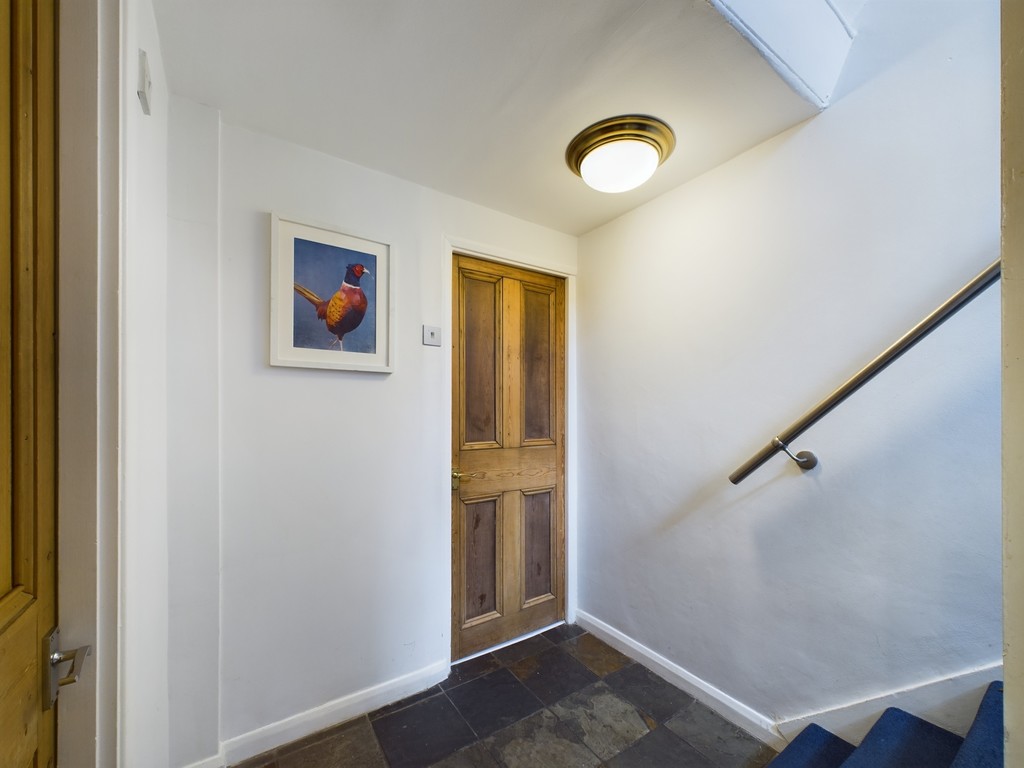 3 bed terraced house for sale in Vanbrugh Hill, London 16