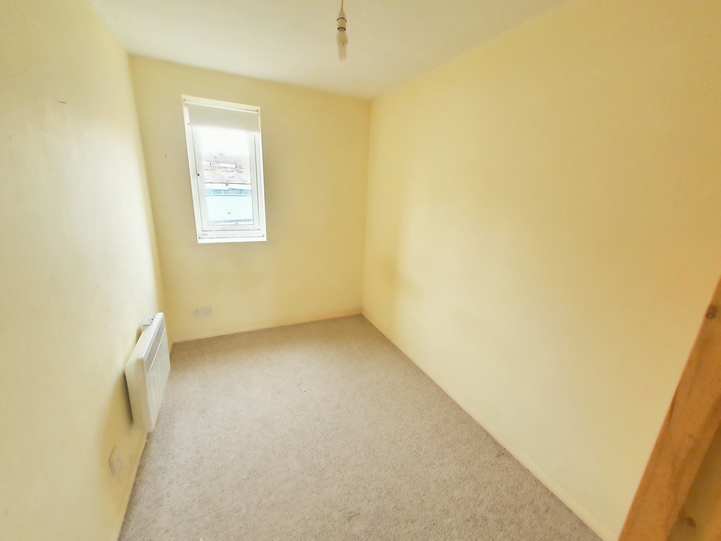 2 bed flat for sale in Armoury Road, Deptford  - Property Image 3