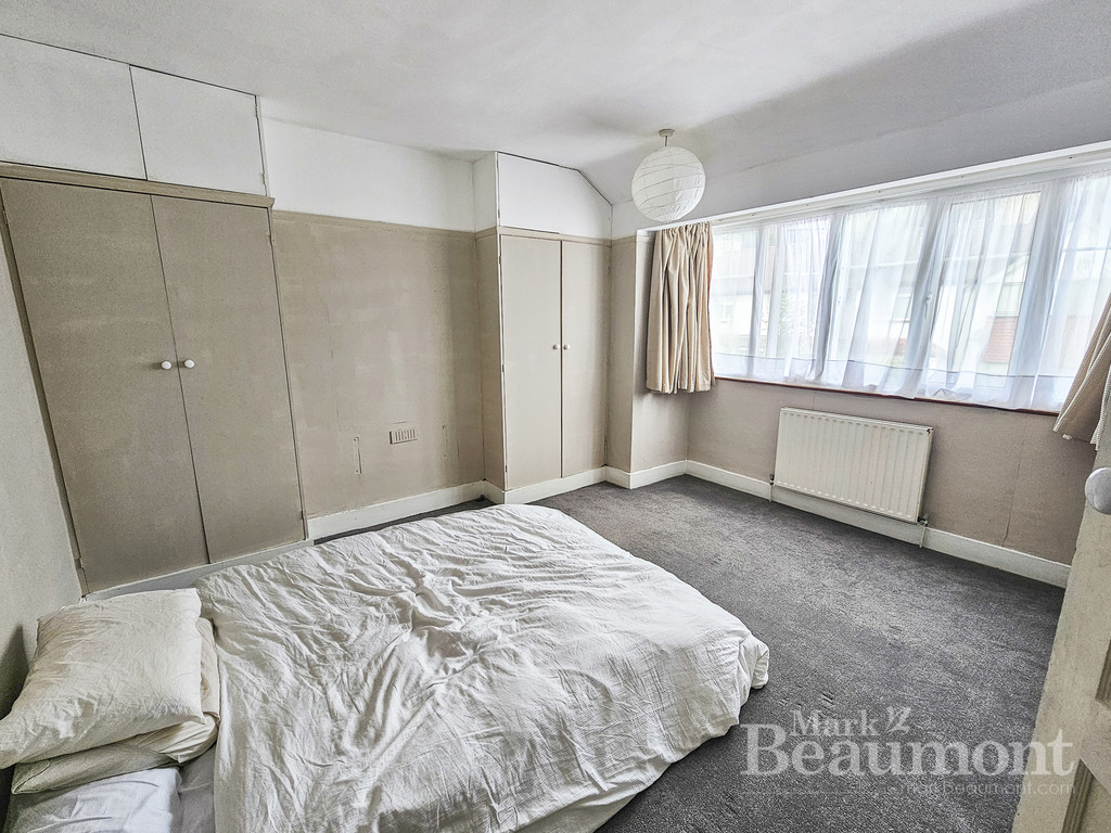 3 bed terraced house to rent in Embleton Road, Ladywell  - Property Image 9