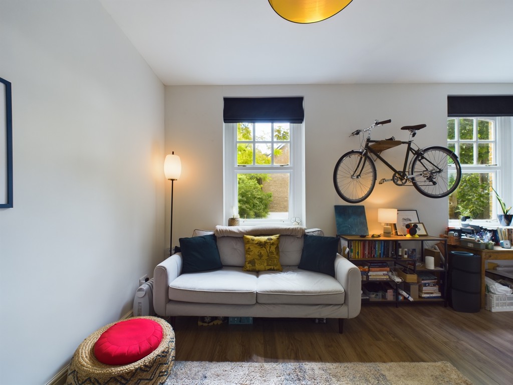 1 bed apartment for sale in Avonley Road, London  - Property Image 34