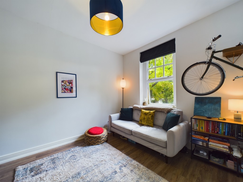 1 bed apartment for sale in Avonley Road, London 36