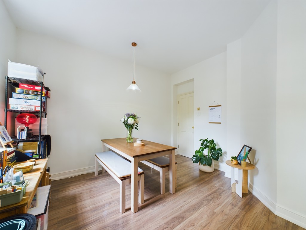 1 bed apartment for sale in Avonley Road, London 43