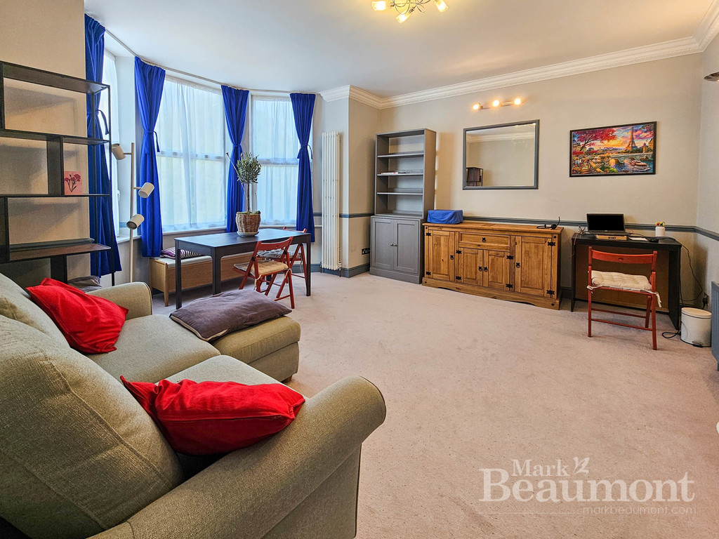 1 bed apartment to rent in Lawrie Park Road, London  - Property Image 2